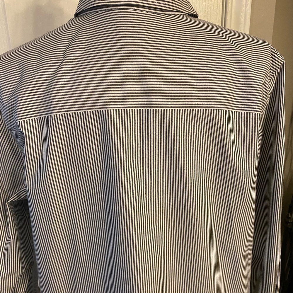 Blue Pin Striped with Leopard pattern - Picture 9 of 9